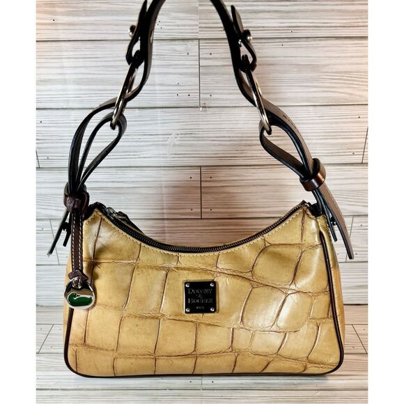 Dooney & Bourke Handbags - Dooney & Bourke Vintage Tan Gator Embossed Leather Shoulder Bag w/ Adjustable st